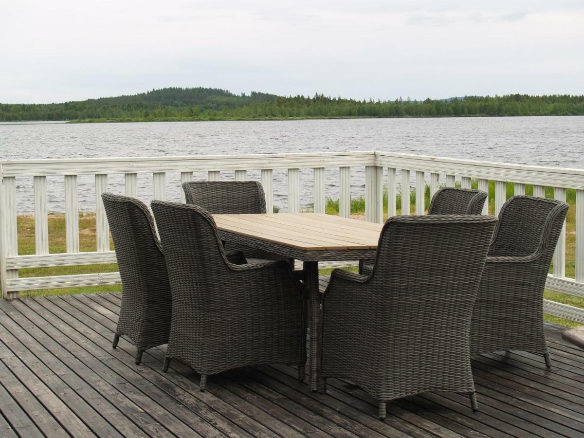 Miekojaervi Resort Pello Kültér fotó