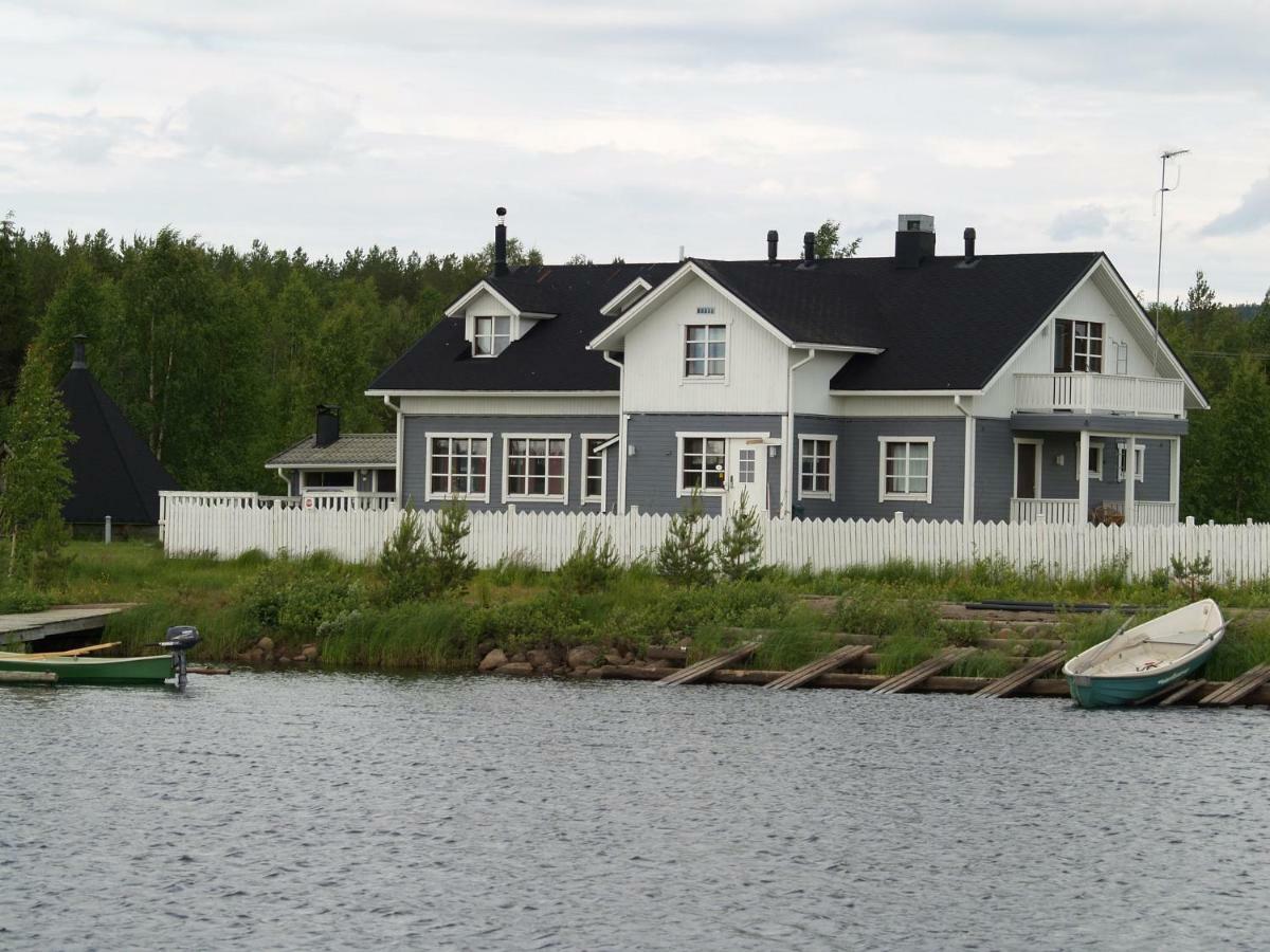 Miekojaervi Resort Pello Kültér fotó