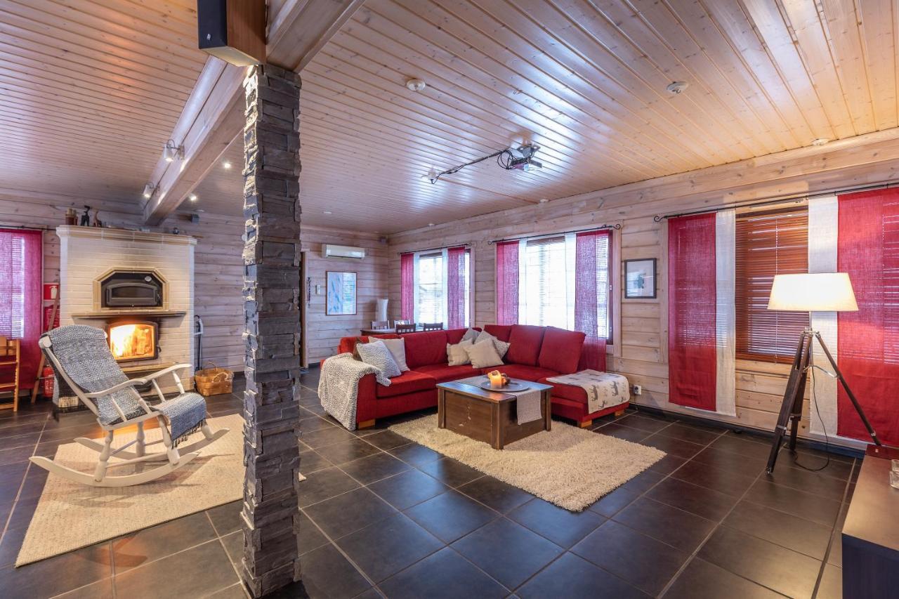 Miekojaervi Resort Pello Kültér fotó