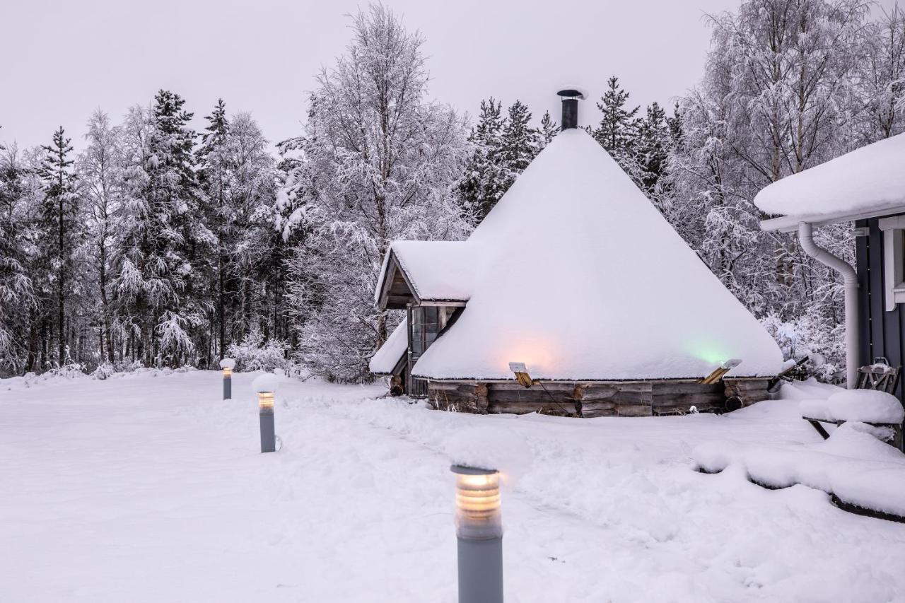Miekojaervi Resort Pello Kültér fotó